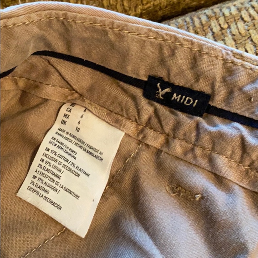Shorts - Picture 4 of 4